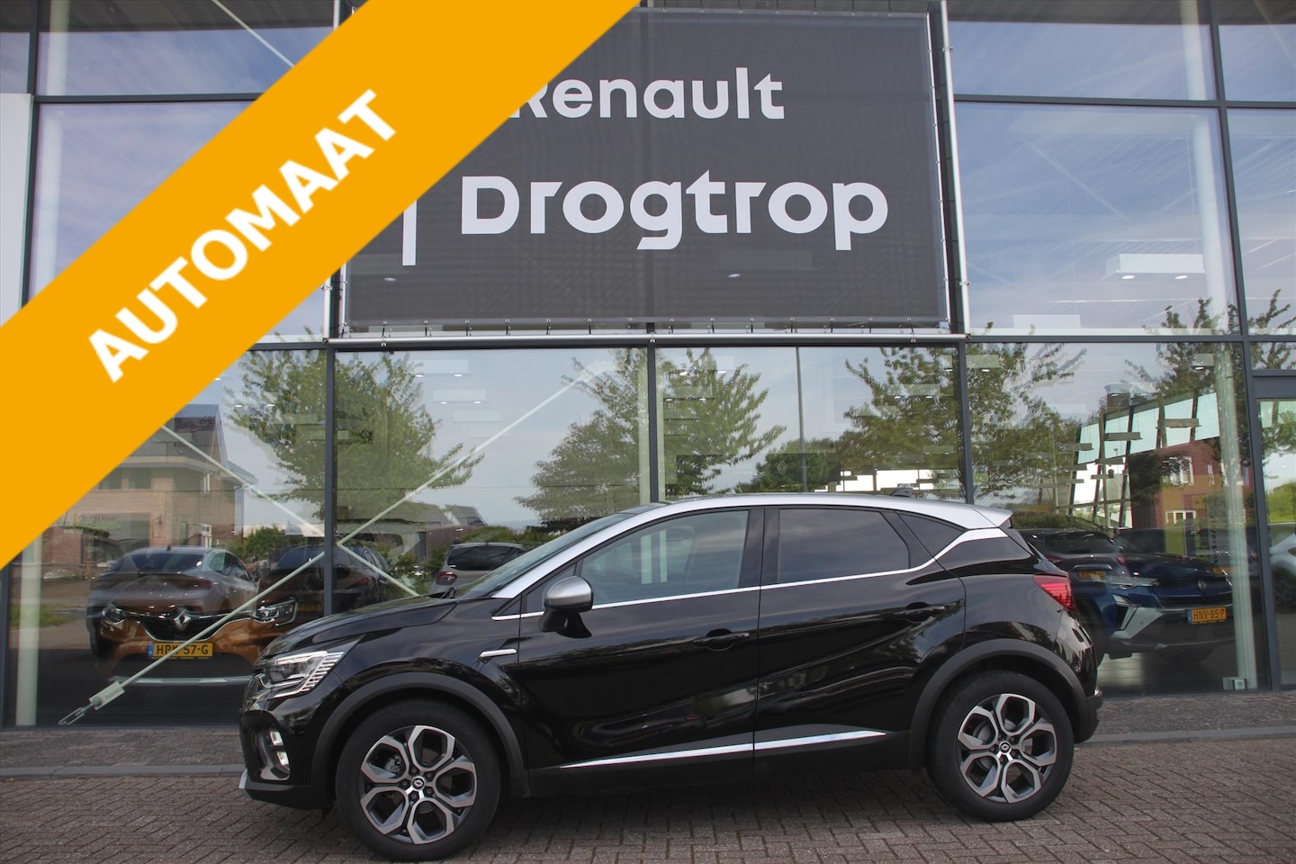 Renault Captur - 160PK-INTENS-AUTOM-15DKM-NAVI-CAMERA-18INCH- - AutoWereld.nl