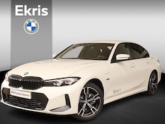 BMW 3-serie - Sedan 320e | M-Sportpakket | Stuurwielrand verwarmd | Active Cruise Control