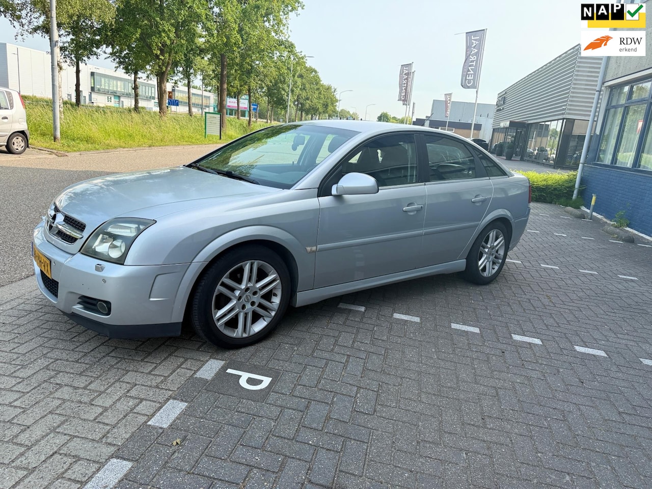 Opel Vectra GTS - 2.2-16V Elegance 2.2-16V Elegance ((( mooi nette auto ))) - AutoWereld.nl