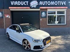 Audi RS3 - Limousine 2.5 quattro Keyless Pano Kuip