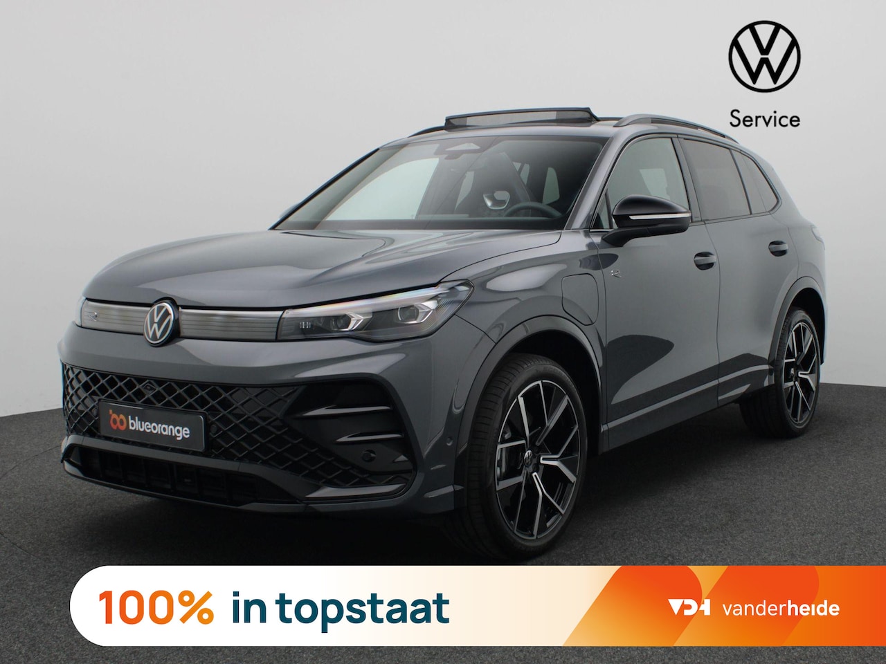 Volkswagen Tiguan - 1.5 eHybrid R-Line Edition 272PK DSG Blackstyle, panoramadak, blackstyle, matrix led, trek - AutoWereld.nl