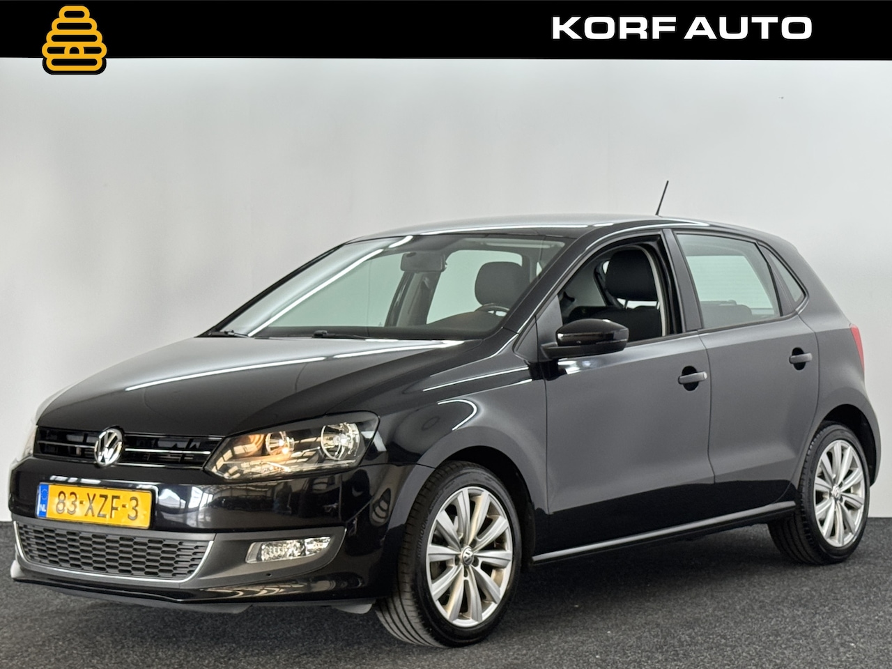 Volkswagen Polo - 1.2 TSI Highline / Navigatie / Airco / Mistlampen - AutoWereld.nl