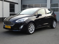 Ford Fiesta - 1.0 EcoBoost Titanium Automatische airco, naviagtie, parkeersensoren voor en achter, cruis