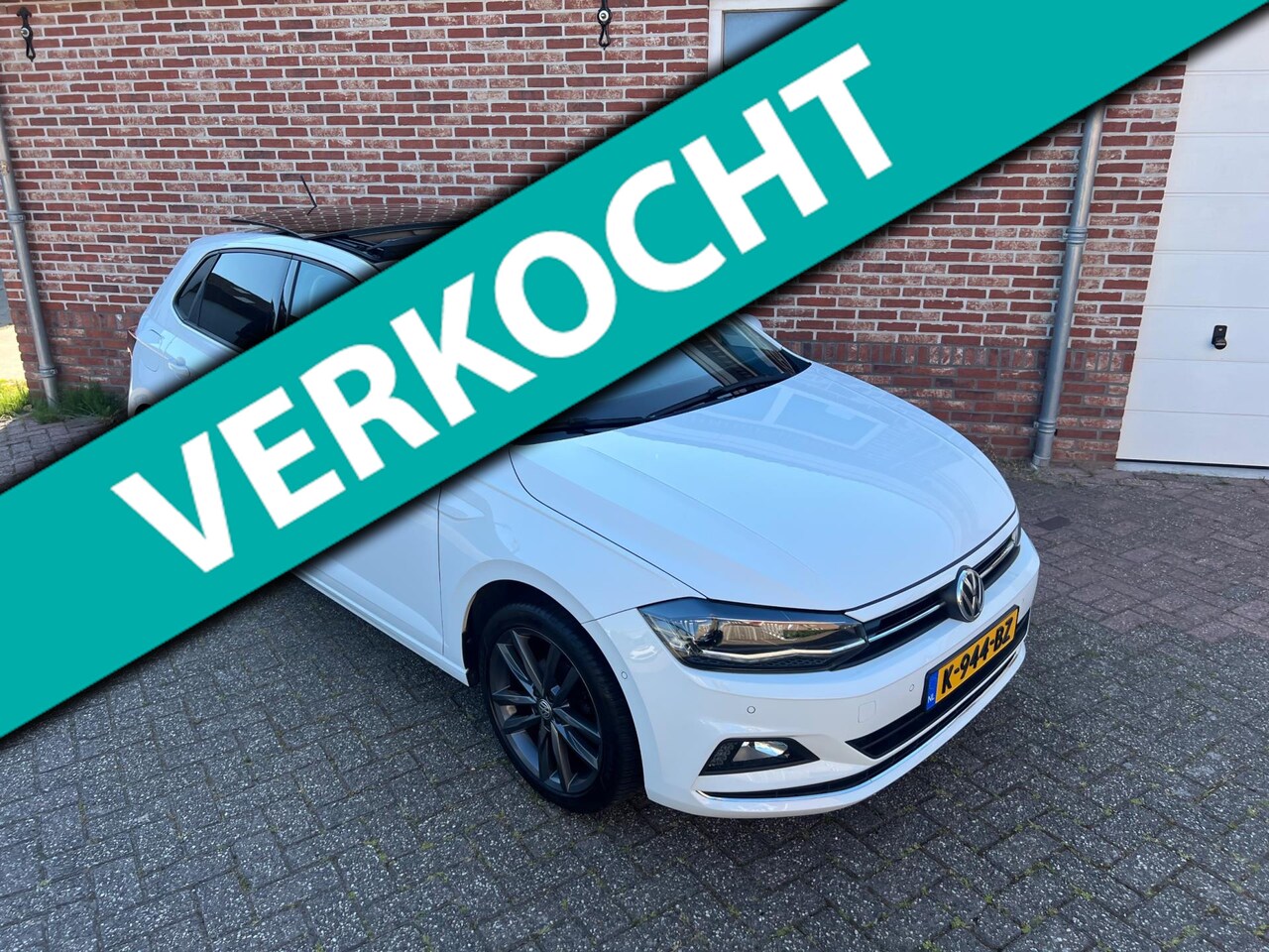 Volkswagen Polo - 1.0 TSI |R Line 17 Inch|Panorama|Dsg|Led|Acc|Carplay|Camera|Blindspot|Trekhaak|Sfeerverlic - AutoWereld.nl