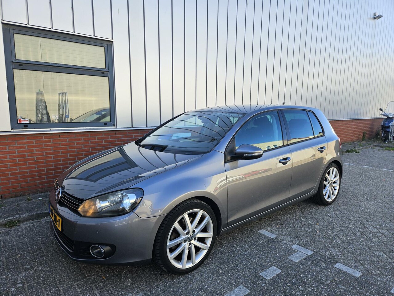 Volkswagen Golf - 1.4 TSI Highline/Automaat/NAP/NL - AutoWereld.nl