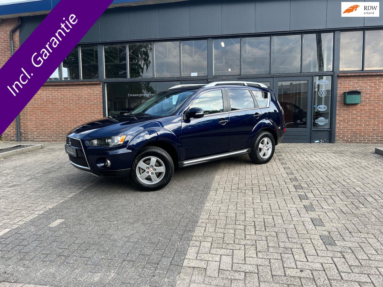 Mitsubishi Outlander - 2.0 Intro Edition 2.0 Intro Edition, Airco, Alcantara - AutoWereld.nl