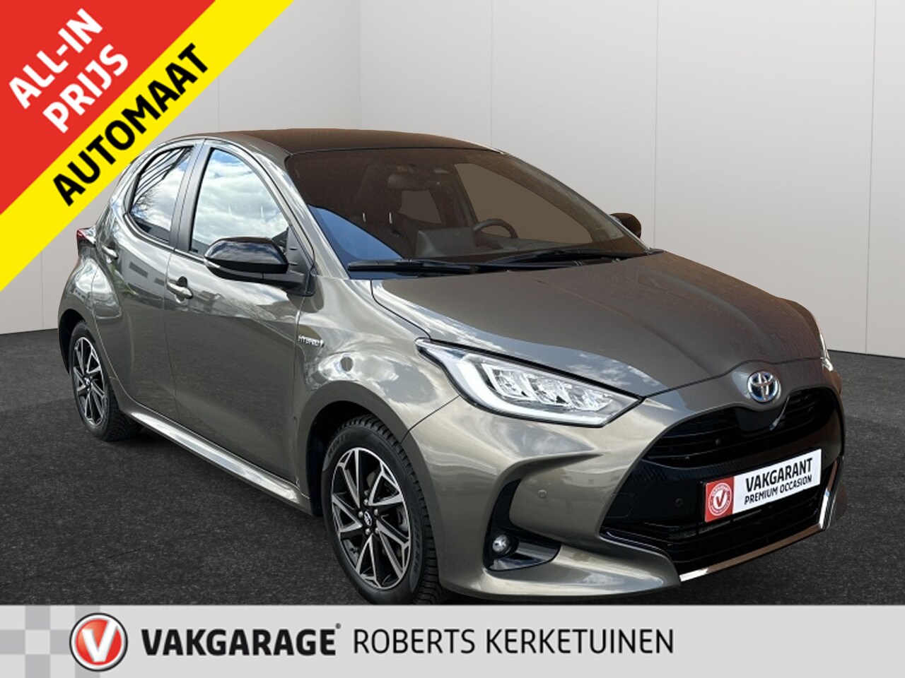 Toyota Yaris - 1.5 Hybride Style Panorama Half Leder Carplay Camera - AutoWereld.nl