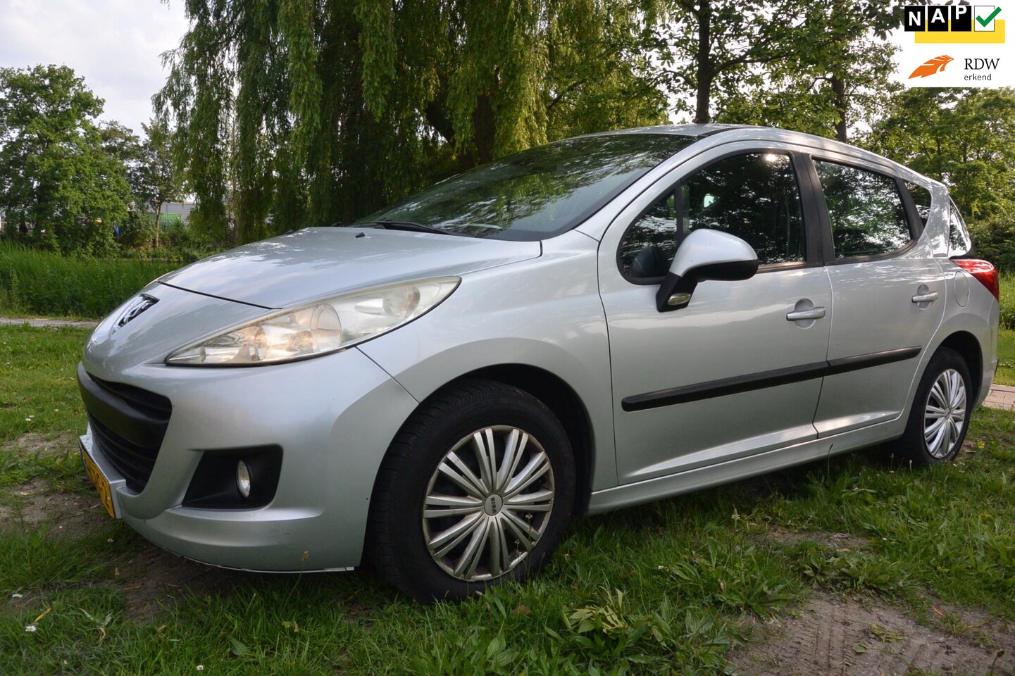 Peugeot 207 SW - 1.4 VTi Access*airco*cruise*apk*2de eigenaar - AutoWereld.nl
