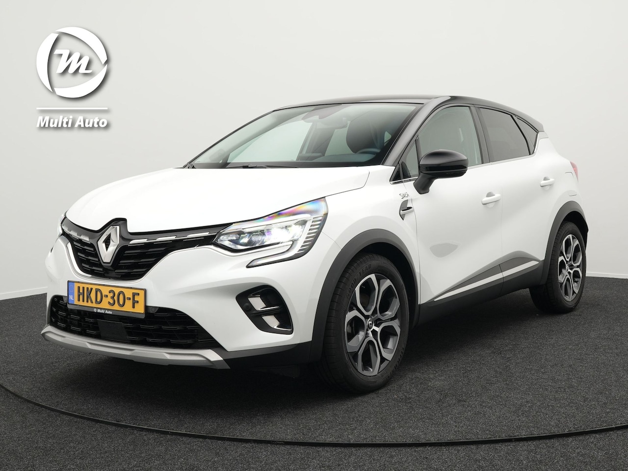 Renault Captur - Plug-in Hybrid 160 Intens Dealer O.H PHEV | Stoelverwarming | Navi Groot Scherm | Camera | - AutoWereld.nl