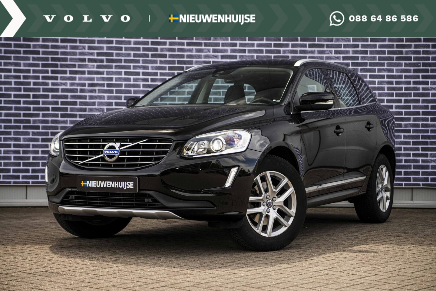 Volvo XC60 - 2.0 T5 FWD Polar+ | Unieke KM-Stand | Memorystoel | Panoramadak | Navigatie | Afneembare t - AutoWereld.nl