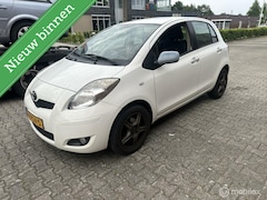 Toyota Yaris - 1.3 VVTi Aspiration