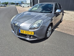 Alfa Romeo Giulietta - 1.4 T Distinctive Clima Nap Apk 03-26 DNA