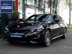 BMW 3-serie Touring - 330e M-Sport Pakket | Wegklapb. Trekhaak | LM Velgen Navi | ECC | PDC + Camera | Cruise Co
