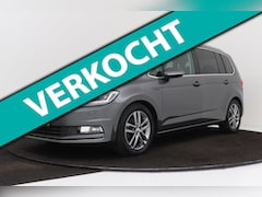 Volkswagen Touran - 1.4 TSI Highline Business 7P | Trekhaak | 50.000 KM | Camera | Navigatie | Stoelverwarming