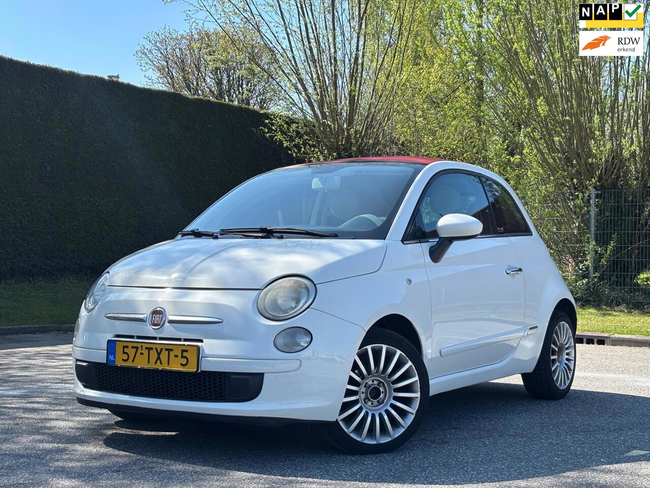 Fiat 500 C - 1.2 Lounge | Cabrio | Automaat | Elektr. ramen| Airco | Lederen bekleding | Nieuwe APK | R - AutoWereld.nl