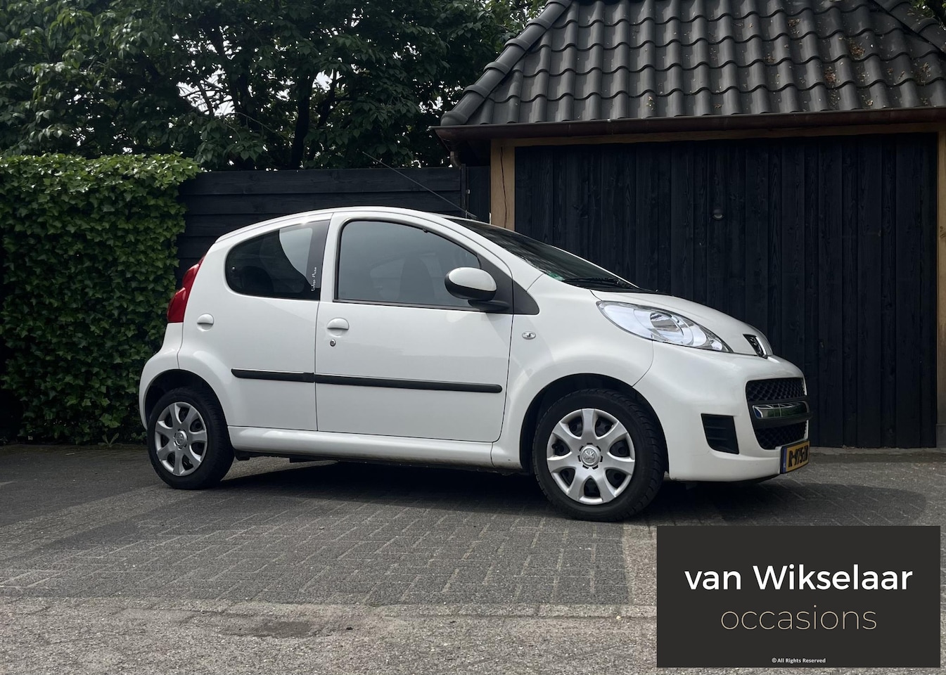 Peugeot 107 - 1.0-12V XR 2011 - 5 DEURS//AIRCO - AutoWereld.nl