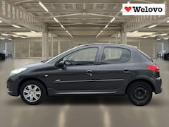 Peugeot 206 - 1.4 Millesim 200 Rijklaar met Apk