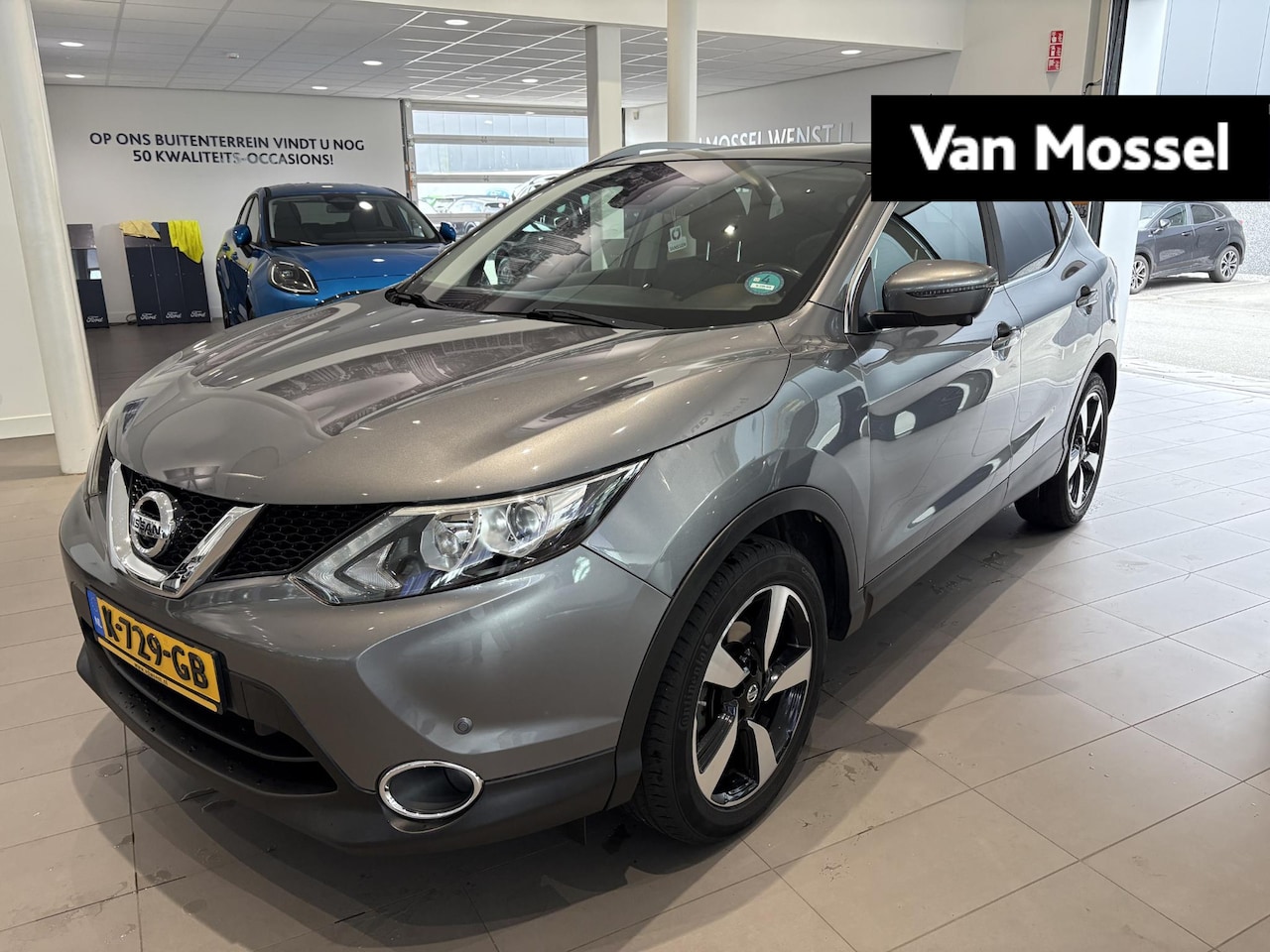 Nissan Qashqai - 1.2 Connect Edition Trekhaak | Panorama Dak | Stoelverwarming | 360 camera | NAVI | - AutoWereld.nl