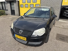 Volkswagen Polo - 1.2 Optive |Airco|APK|Trekhaak