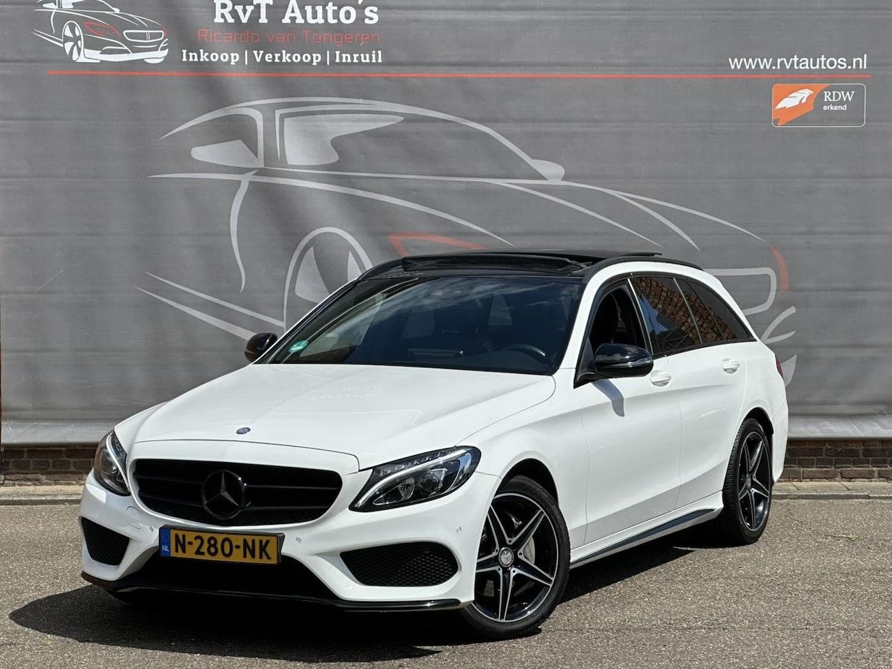 Mercedes-Benz C-klasse Estate - 180 AMG Line 180 AMG-Line Nieuwstaat,AMG,Panoramadak - AutoWereld.nl