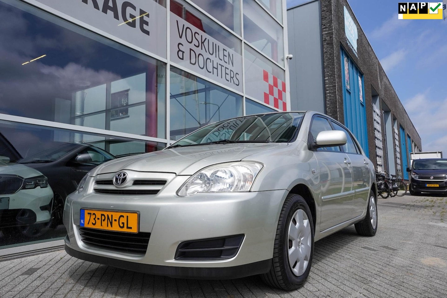 Toyota Corolla - 1.6 VVT-i Terra | Airco - AutoWereld.nl