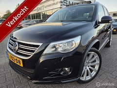 Volkswagen Tiguan - 2.0 TSI Track&Field 4Motion R-Line Pano
