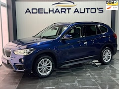 BMW X1 - SDrive18i Executive Sport / Automaat / HUD / Navigatie full map / Elektrische stoelen / Me