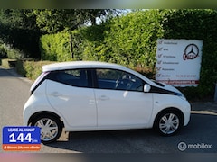 Toyota Aygo - 1.0 VVT-i x-play