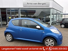 Citroën C1 - 1.0-12V Ambiance, airco, stuurbekrachtiging, electrische ramen, lm-velgen, parrot