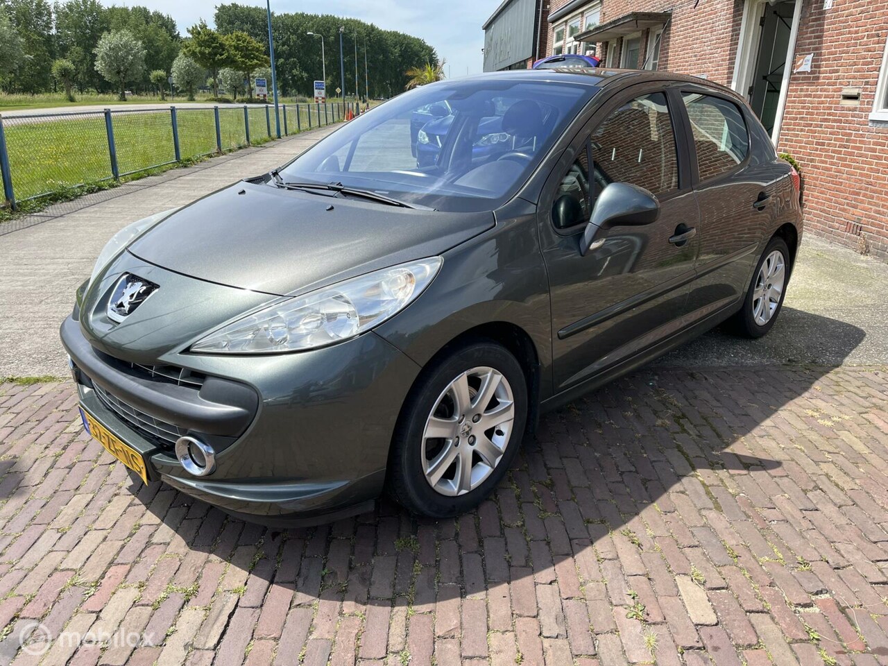 Peugeot 207 - 1.6 VTi XS Pack 1.6 VTi XS Pack - AutoWereld.nl
