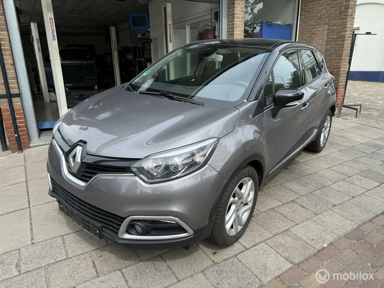 Renault Captur - 0.9 TCe Dynamique / Clima / Camera / Cruise - AutoWereld.nl