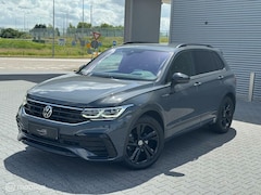 Volkswagen Tiguan - 1.5 TSI R-Line Business+
