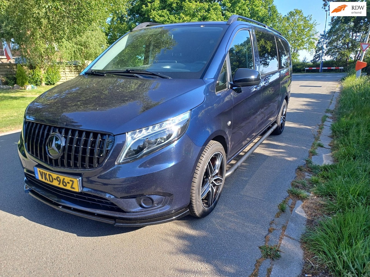 Mercedes-Benz Vito - 114 CDI Extra Lang DC V-klasse uitgevoerd - AutoWereld.nl