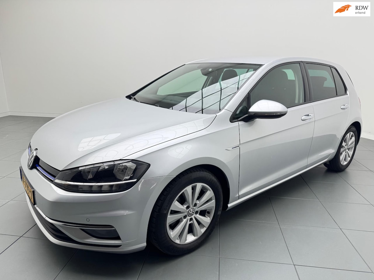 Volkswagen Golf - 1.5 TSI Comfortline Business 131 Pk 5 deurs Automaat Airco Navi Nap 1e Eig. - AutoWereld.nl