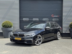 BMW 5-serie Touring - M550d xDrive High Executive | Panoramadak | Head-Up Display | Harmon Kardon | Elektrische