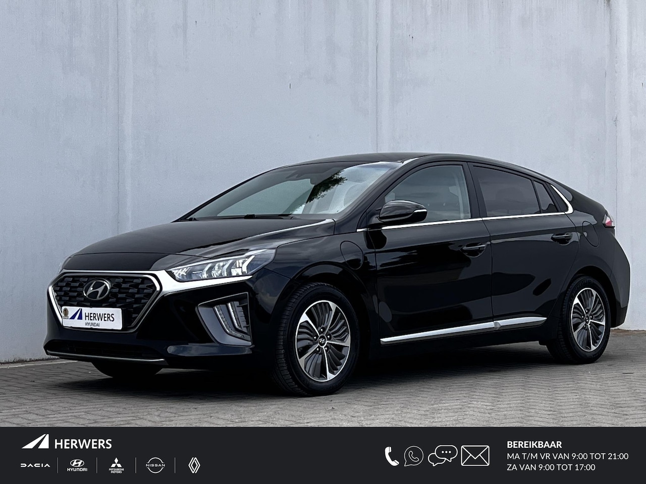 Hyundai IONIQ - 1.6 GDi PHEV Comfort Smart Automaat / Dealer onderhouden / Weinig km / Accu SoH 100% / EAE - AutoWereld.nl