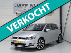 Volkswagen Golf - 1.2 TSI Highline Stoelverwarming Navigatie Bluetooth Cruise-control Parkeersensoren