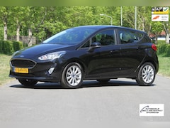 Ford Fiesta - 1.0 EcoBoost 95pk Connected / Naviagtie / Parkeersensoren voor én achter / Sportvelgen / C