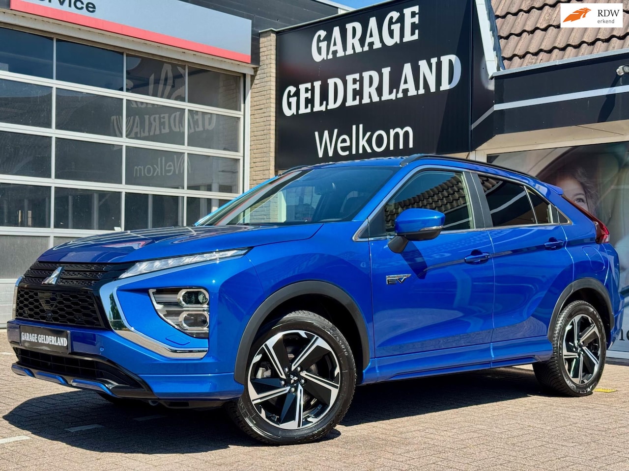 Mitsubishi Eclipse Cross - 2.4 PHEV Intense+| Full-Led | Leder/Alcan. | Apple/Android | Navi | Camera | Cruise | Clim - AutoWereld.nl