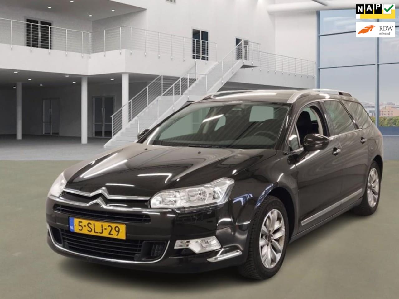 Citroën C5 Tourer - 1.6 THP Collection 1.6 THP Collection - AutoWereld.nl
