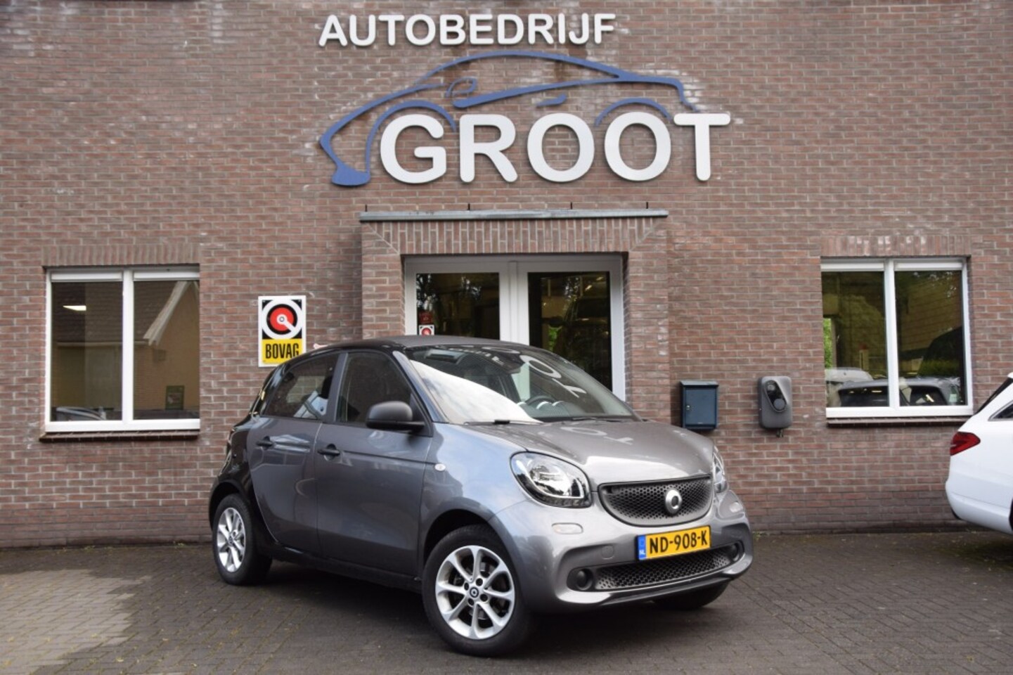 Smart Forfour - 1.0 PURE AUTOMAAT/SCHUIF DAK/CRUISE - AutoWereld.nl
