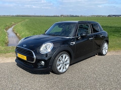 MINI Cooper - 1.5 Cooper Chili Serious Business verwarmde comfortstoelen, led verlichting, navigatie (2025), bluetooth, climate control en