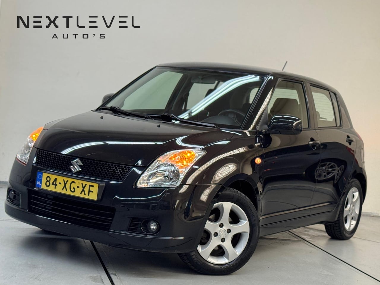 Suzuki Swift - 1.3 Shogun 5 Deurs Airco Lage KM NAP APK Multimedia - AutoWereld.nl