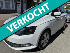 Skoda Fabia Combi - 1.2 TSI Ambition Business Carplay Cruise PDC Accident Avoidance Systeem