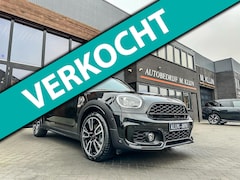 MINI Countryman - 2.0 Cooper S E ALL4 John Cooper Works 220pk Blackline/Pano/19"Jcw/Led/Btw