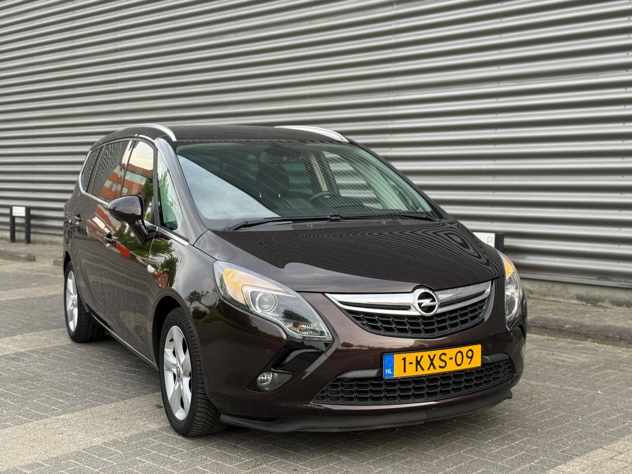 Opel Zafira Tourer - 1.6 CDTI Design Edition (bj 2013) ECC|NAVI|LMV - AutoWereld.nl