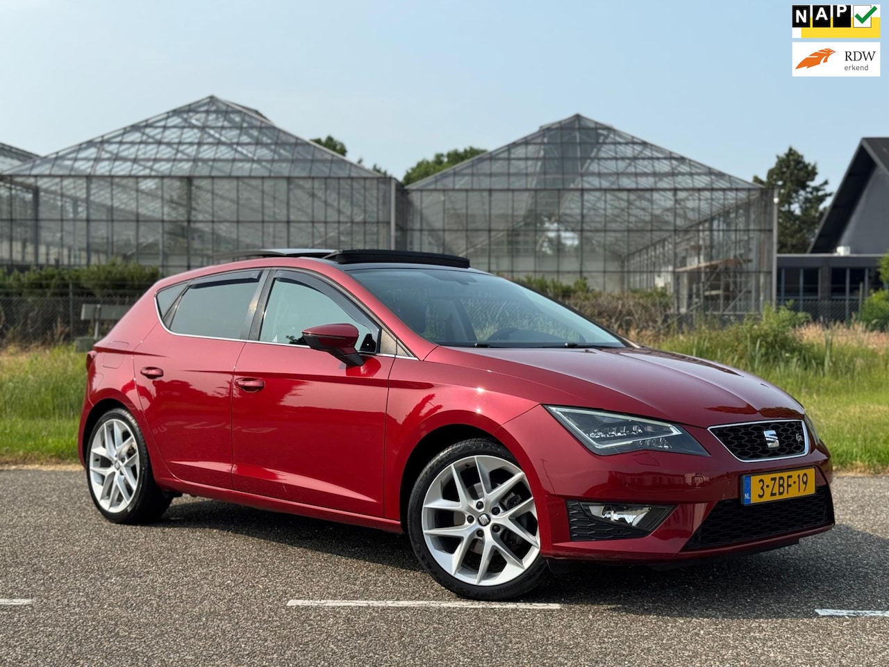 Seat Leon - 1.4 TSI ACT FR Dynamic Navi | Pano | PDC | Seat Sound | Dealer Onderhouden - AutoWereld.nl