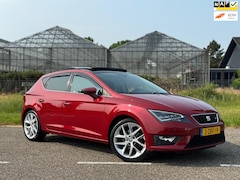Seat Leon - 1.4 TSI ACT FR Dynamic Navi | Pano | PDC | Sound | Dealer Onderhouden