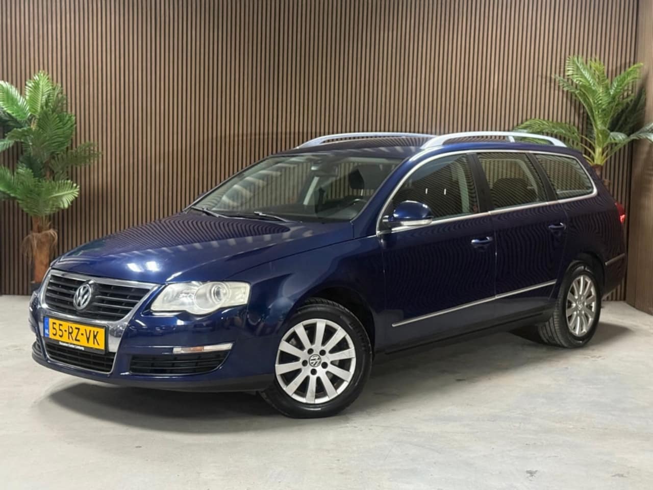 Volkswagen Passat Variant - 2.0 FSI Comfortline 2.0 FSI Comfortline - AutoWereld.nl