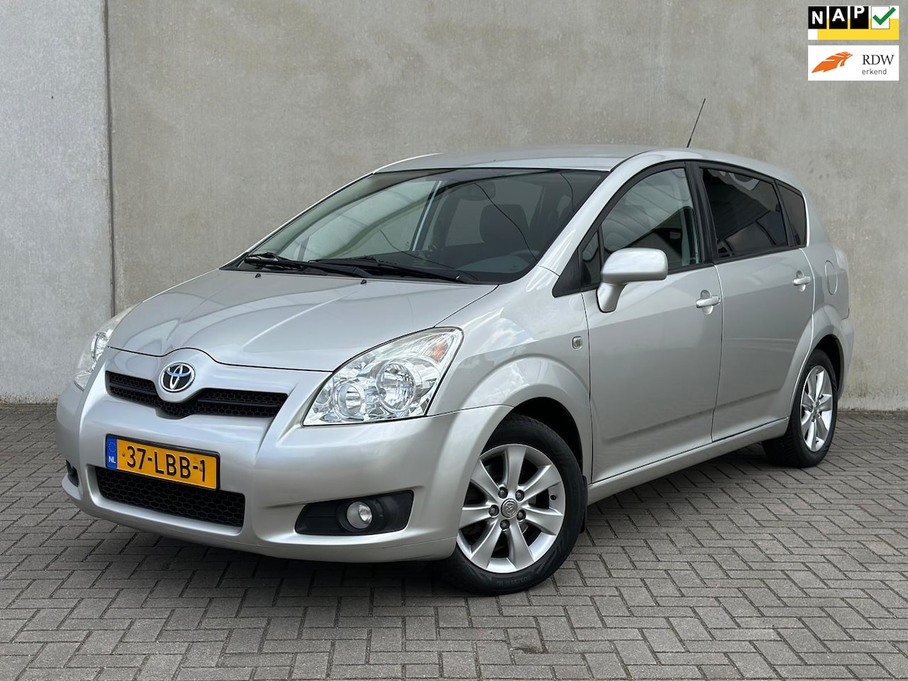 Toyota Verso - 1.8 VVT-i Luna 7p. Keyless Trekhaak Automaat - AutoWereld.nl